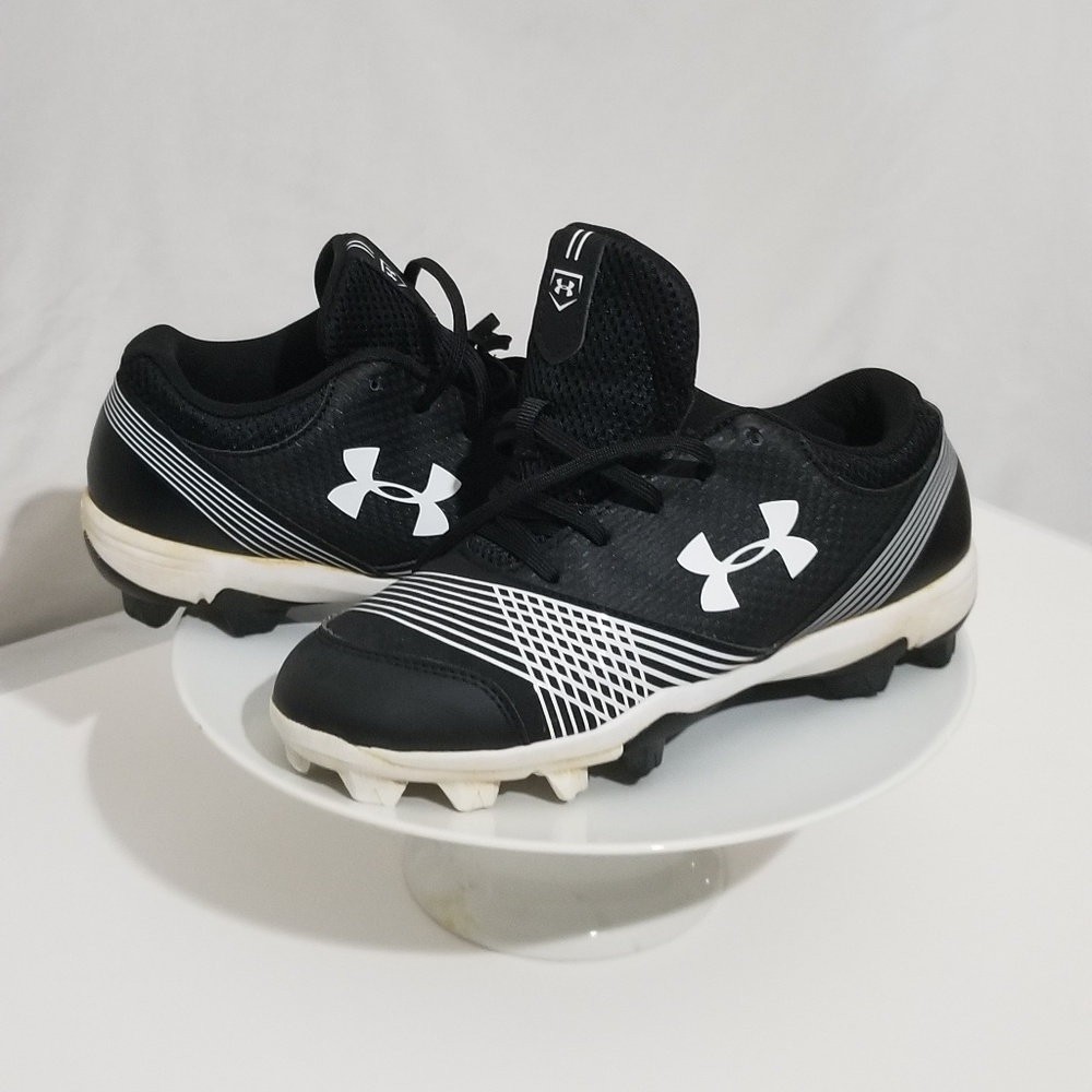 Under armour cleats